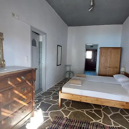 شقة Styfilia Beachfront Apartment - Ground Floor *