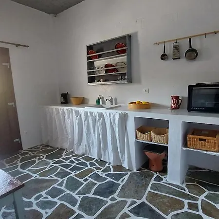 Styfilia Beachfront Apartment - Ground Floor *