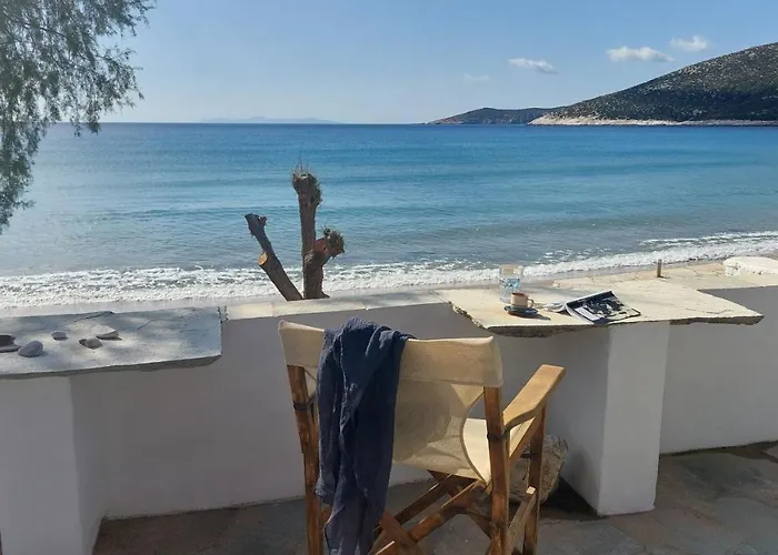 Styfilia Beachfront Apartment - Ground Floor 아파트